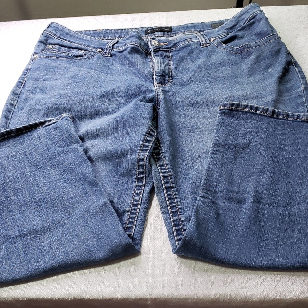 Lee Platinum Label Midrise Straight Leg Vintage 24W